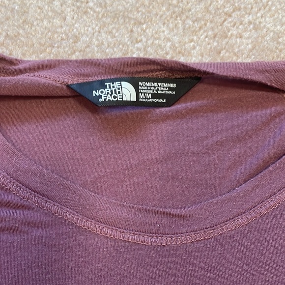 The North Face Plain T-Shirt Women’s size Medium - Picture 2 of 5